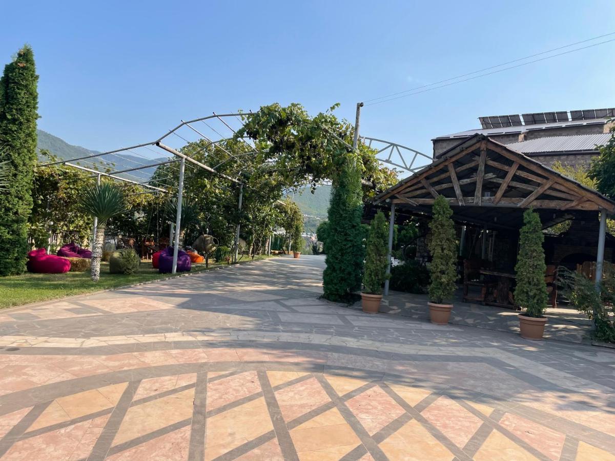 Kamar Hotel Ijevan Ngoại thất bức ảnh