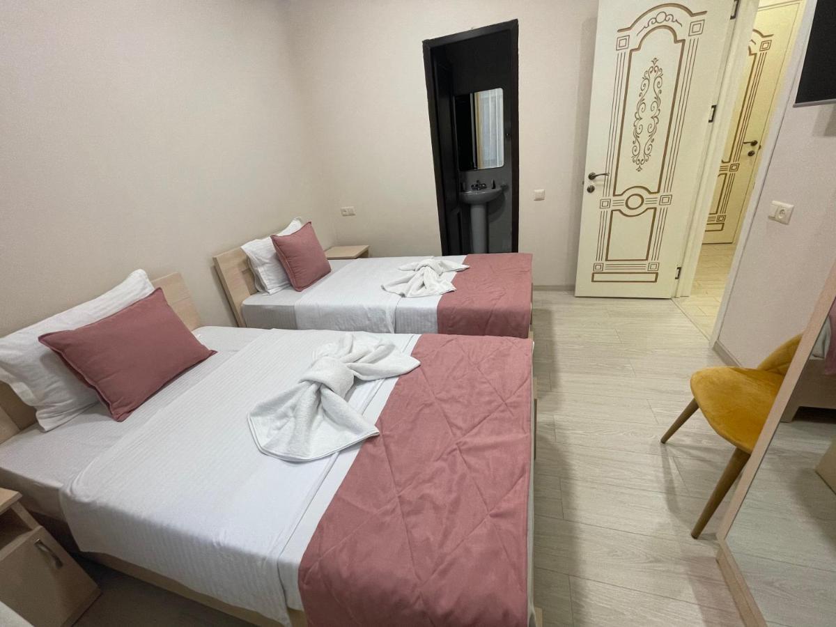 Kamar Hotel Ijevan Ngoại thất bức ảnh